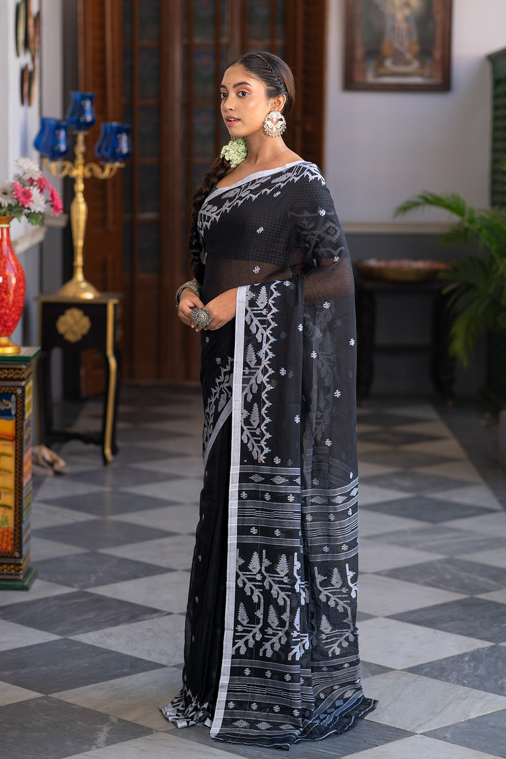 Handloom Black Soft Cotton Traditional Jamdani Saree