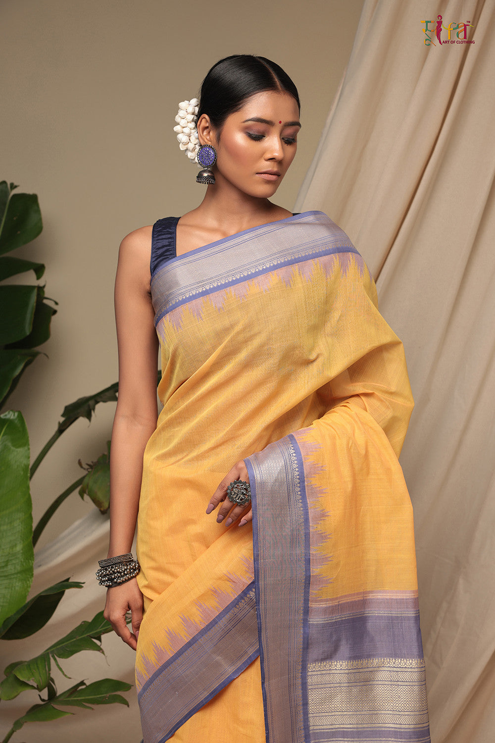 Handloom Butter Yellow Pure Cotton Kanchi Saree With Pure Silk Border And Pallu