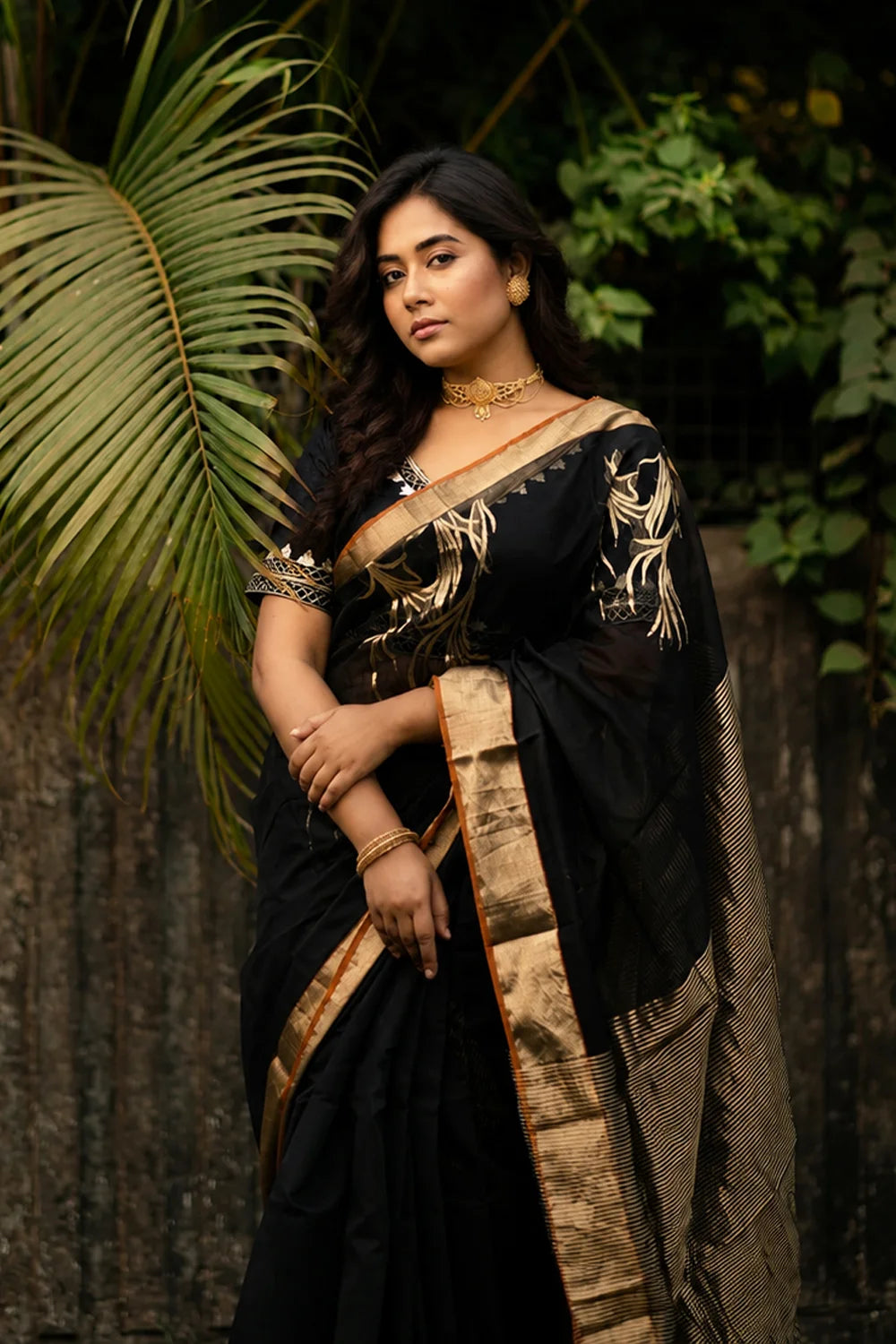 Handloom Black Chanderi Pure Silk Saree With Gold Zari Motifs
