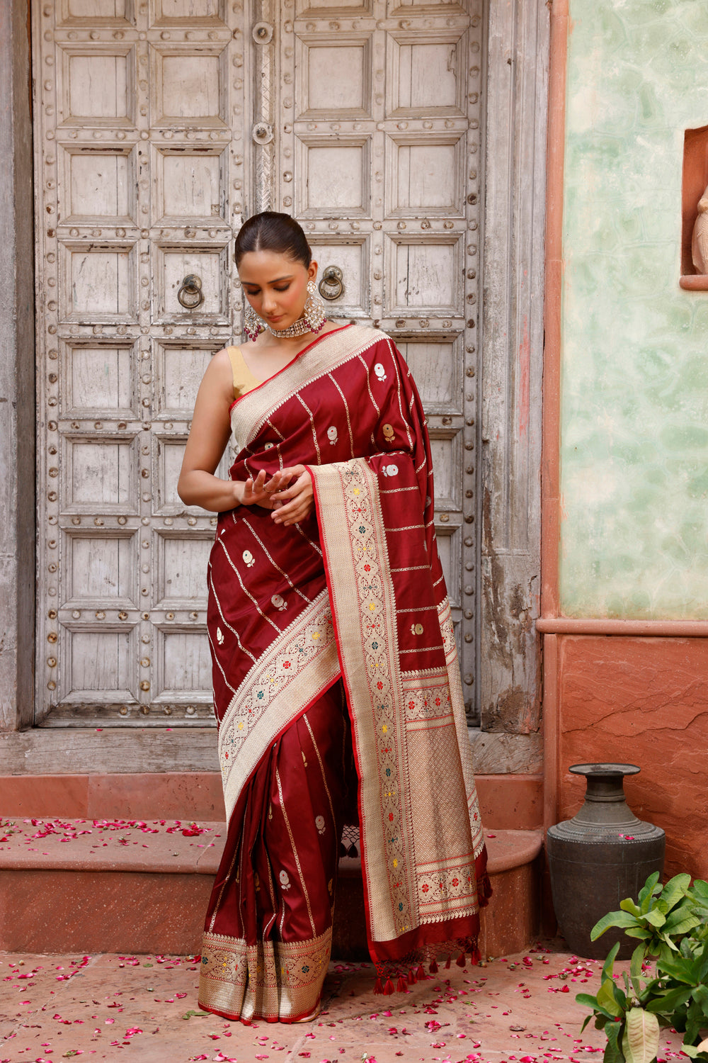 Handloom Wine Pure Silk Kadua Banarasi Saree