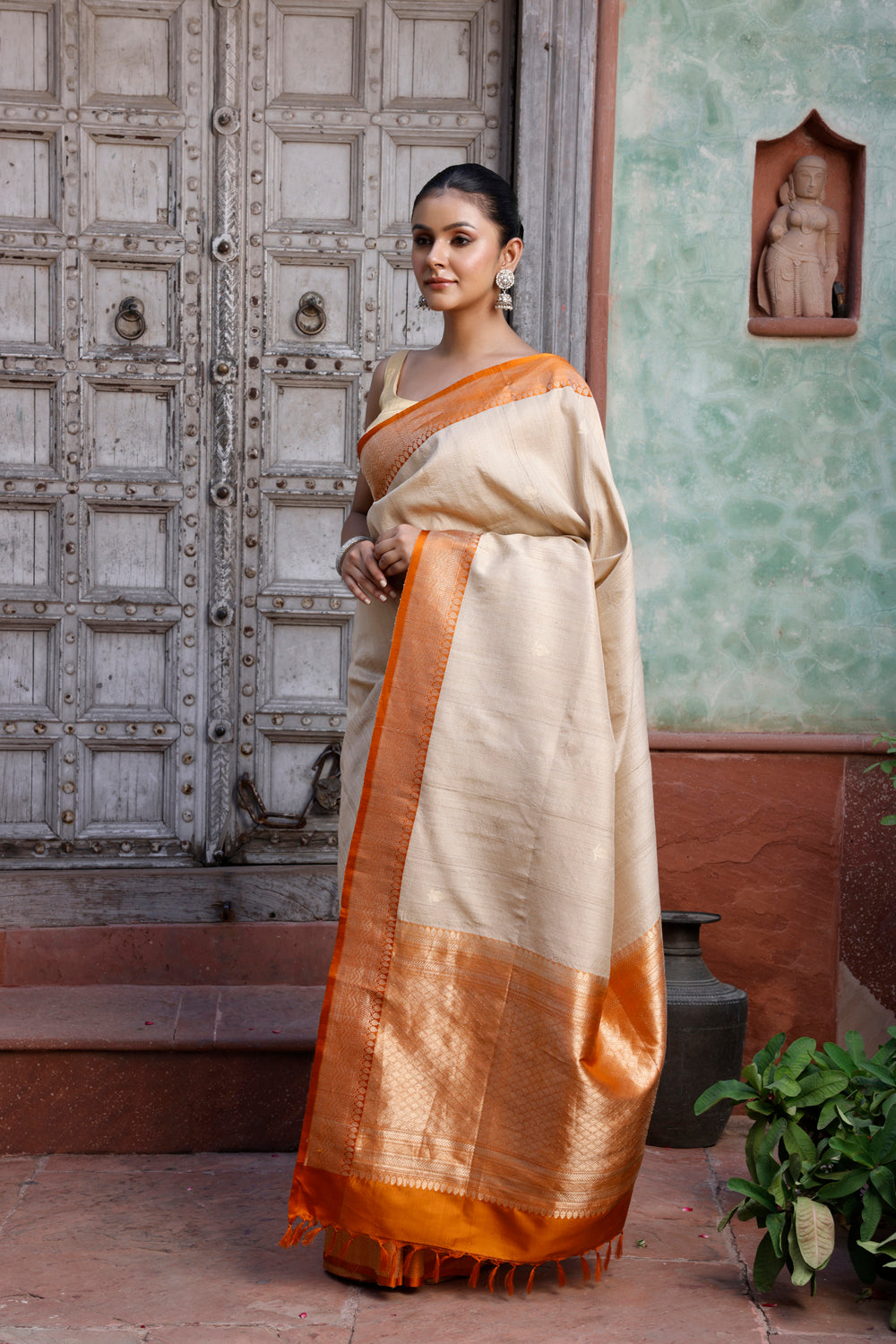 Handloom Beige Pure Tussar Silk Banarasi Saree