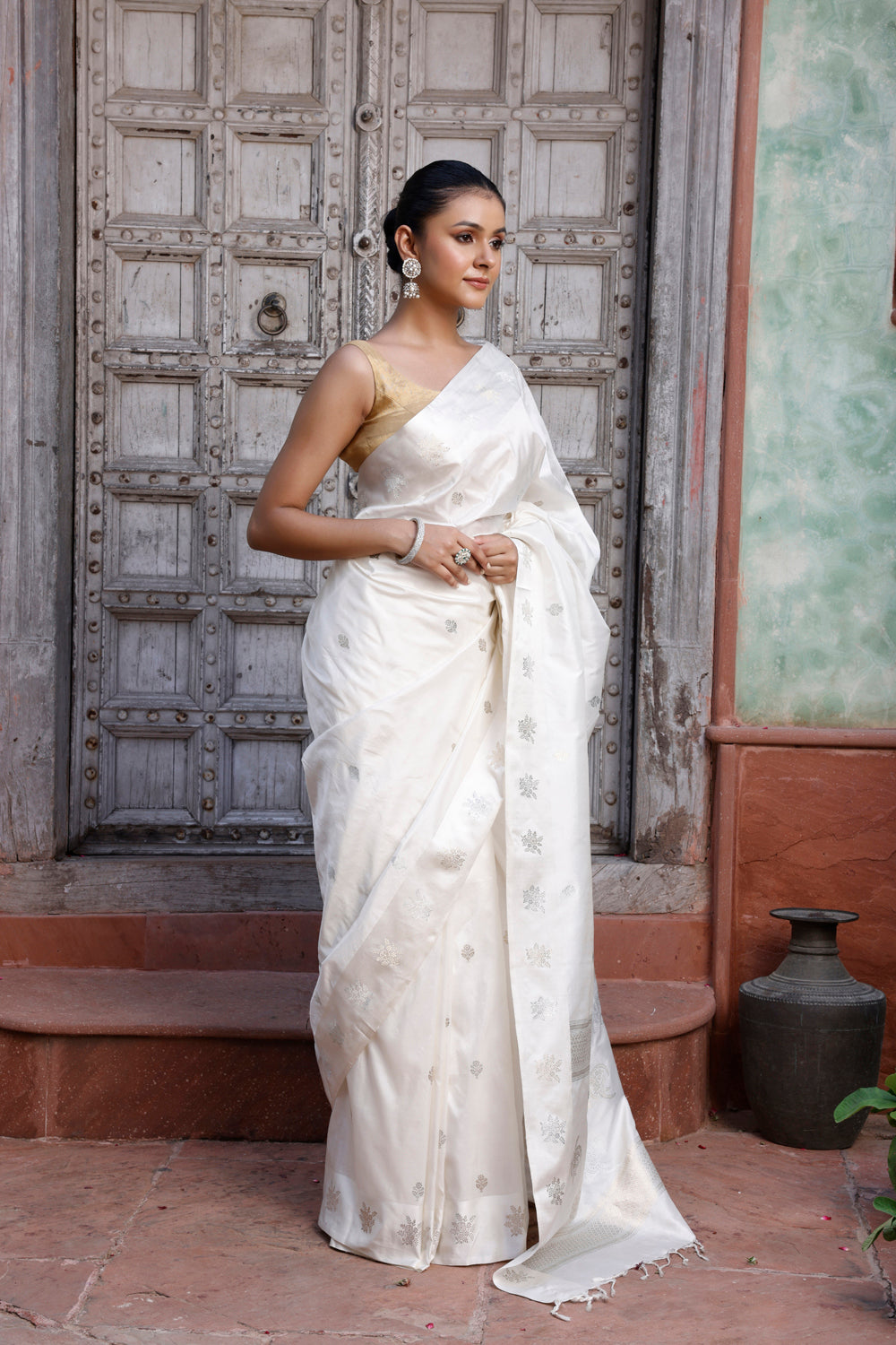 Handloom White Pure Silk Banarasi Saree with Gold & Silver Motifs