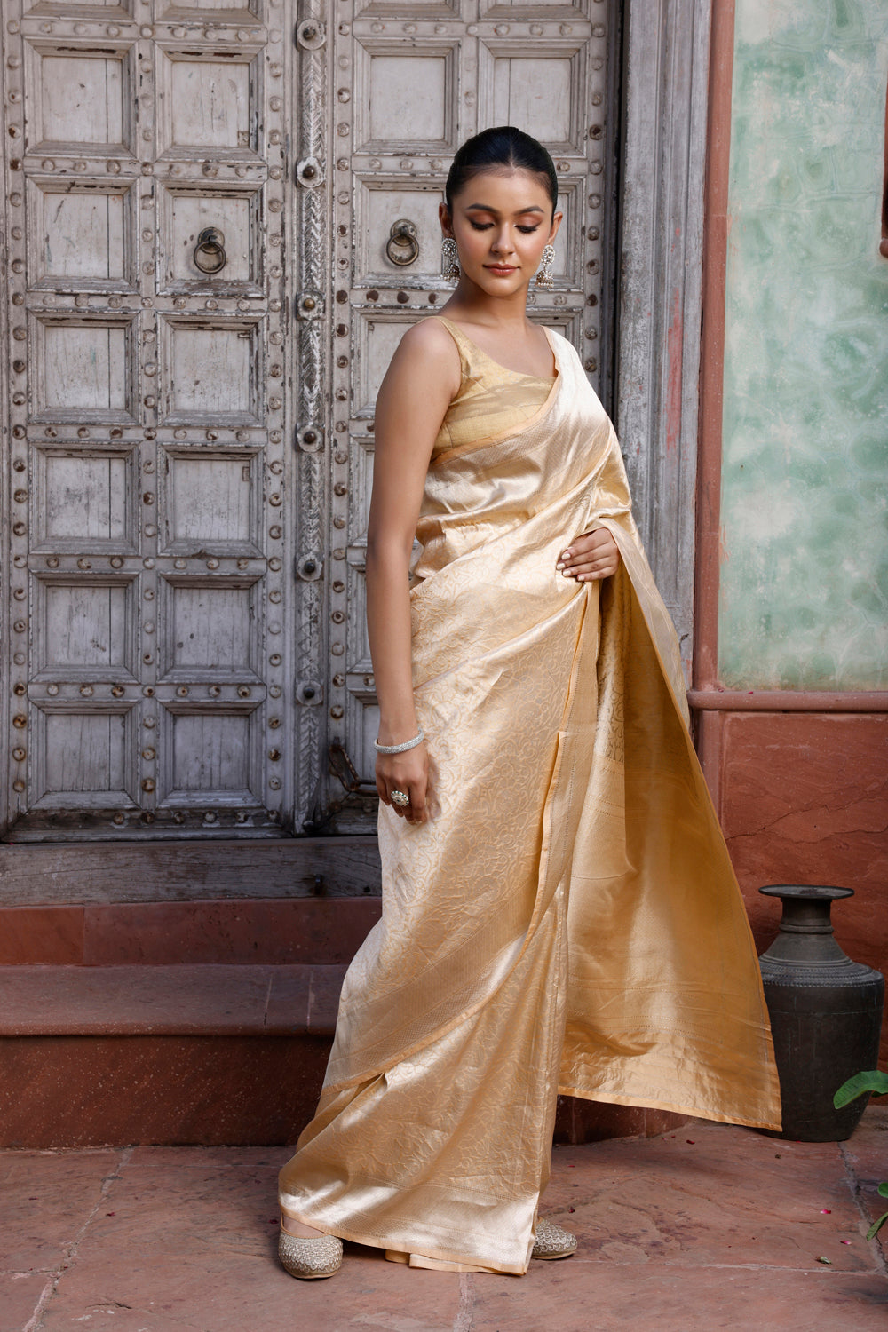 Handloom Vanilla Cream Pure Silk Banarasi Saree