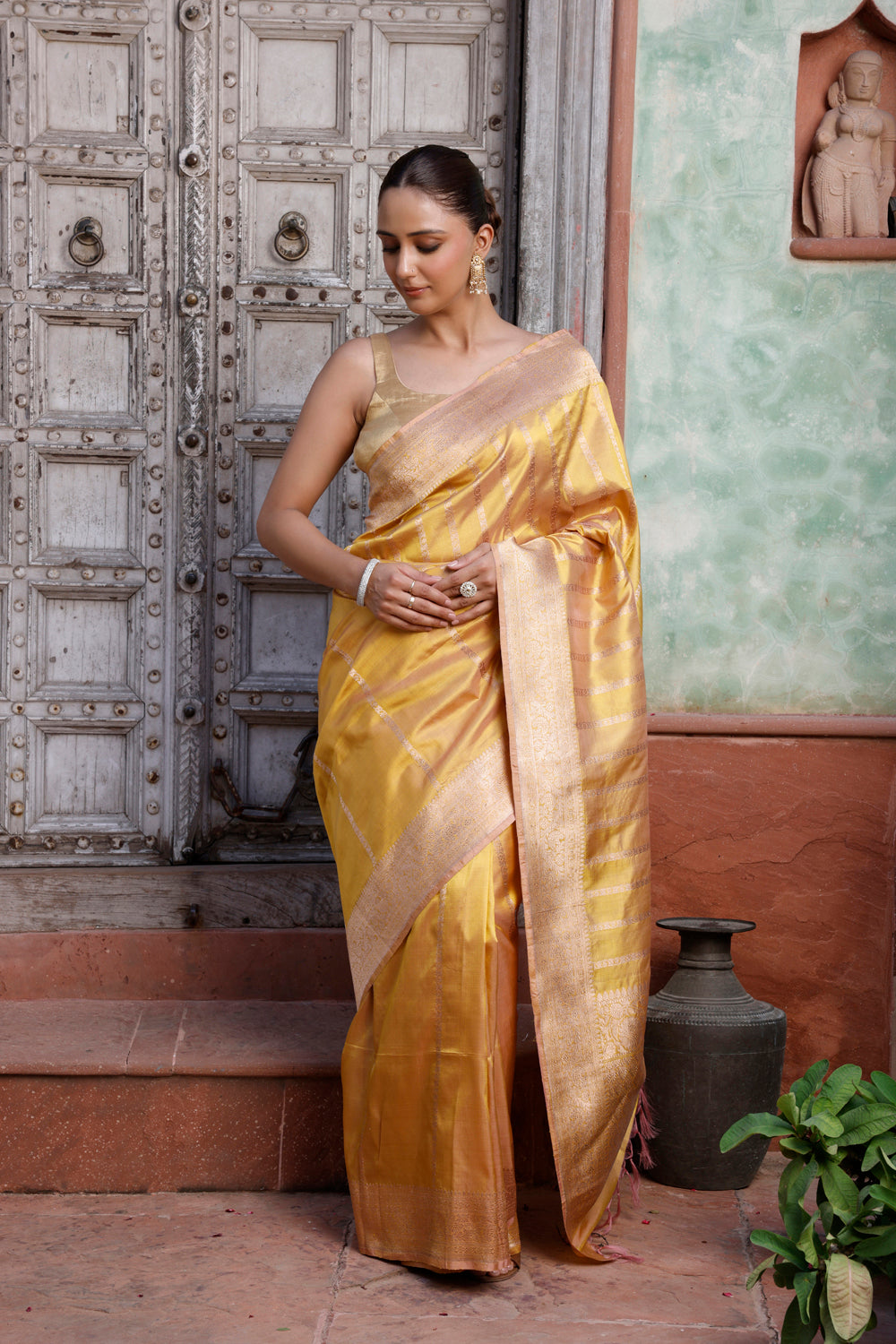 Handloom Metallic Yellow Pure Silk Banarasi Saree