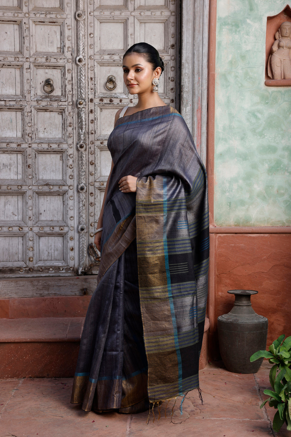Handloom Grey Kosa Silk Saree With Broad Zari Border And Black & Green Pallu