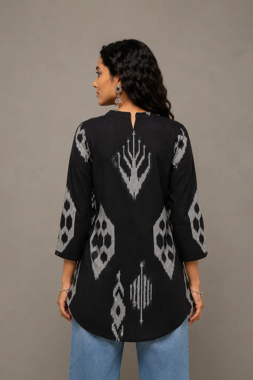 Handloom Black Abstract Ikkat Short Kurta