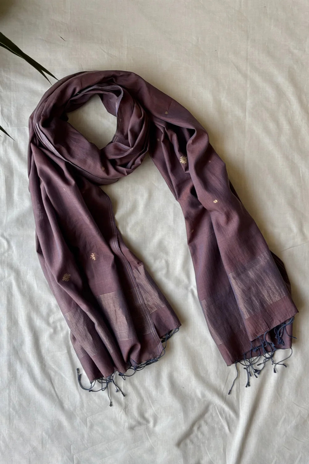 Handloom Cola Yantra Zari Jamdani Dupatta