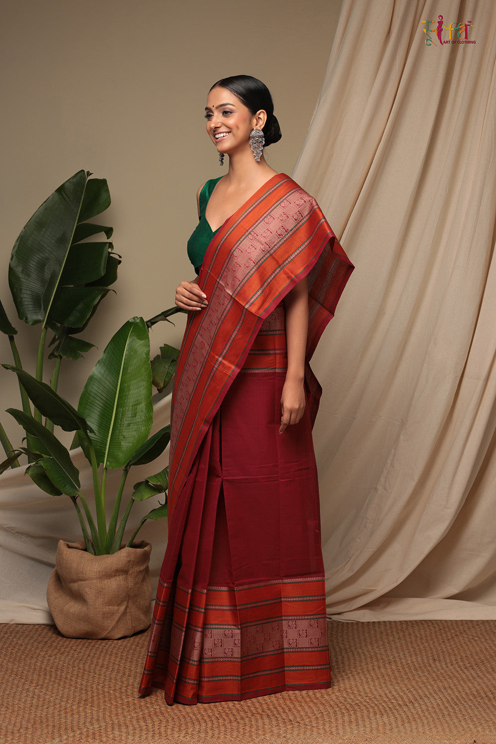 Fire Brick Red Handloom Pure Cotton Kanchi Saree With Generous Border