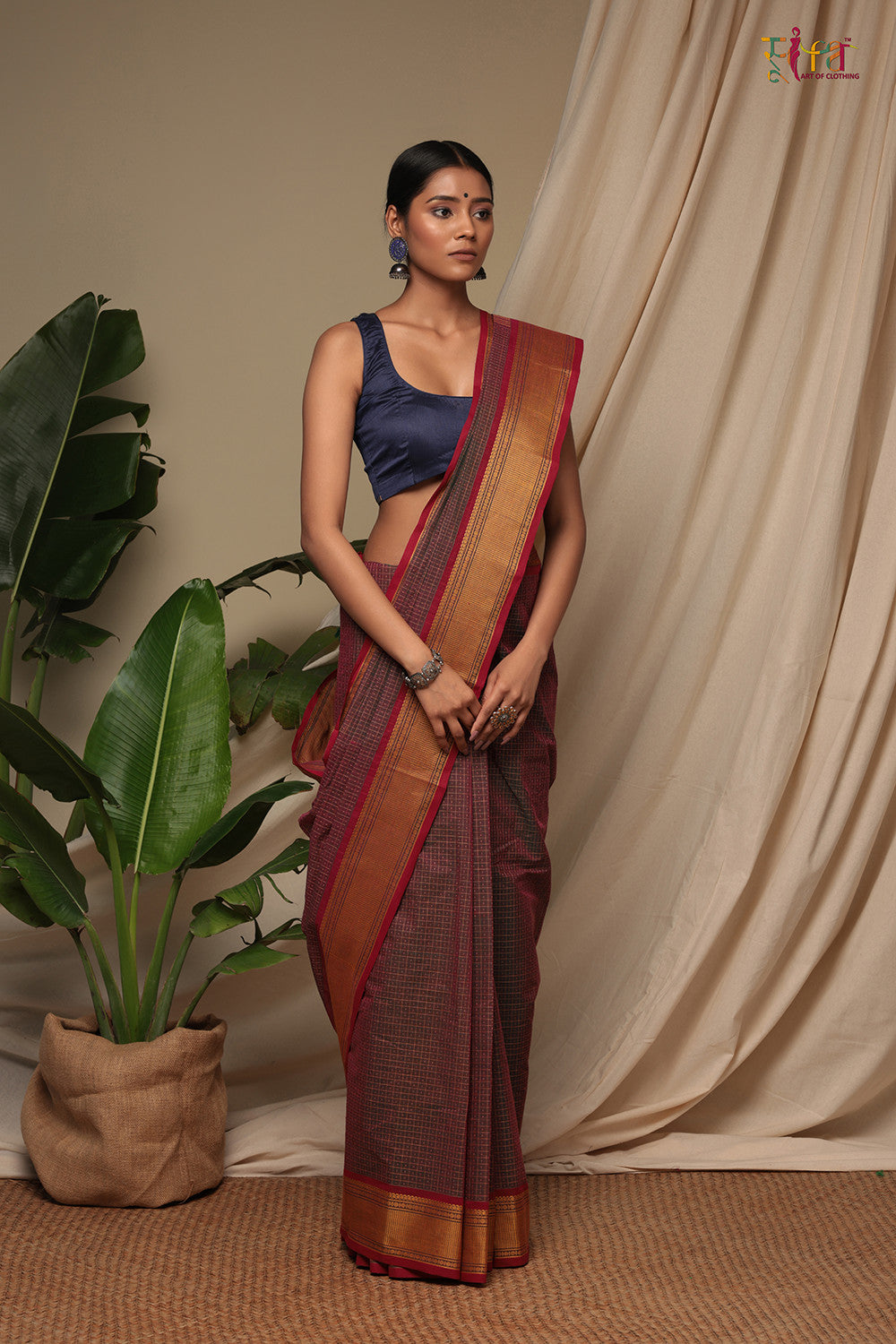 Handloom Wine Pure Cotton Saree With Gold Zari Border & Pallu