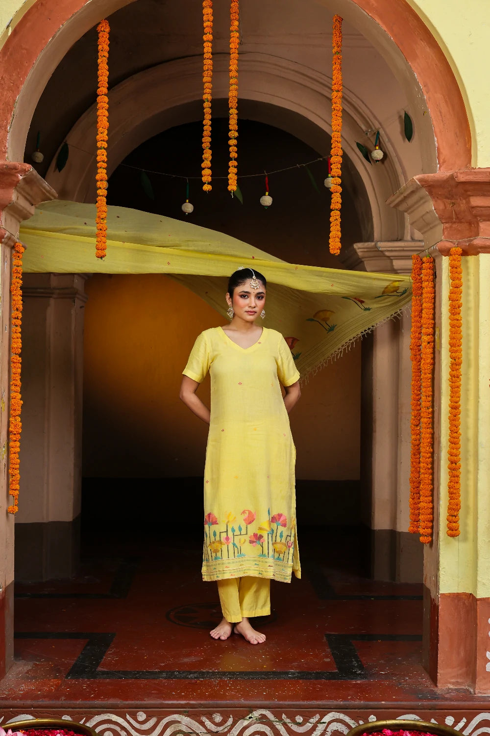 Handloom Yellow Pure cotton Jamdani Kurta Set With Dupatta