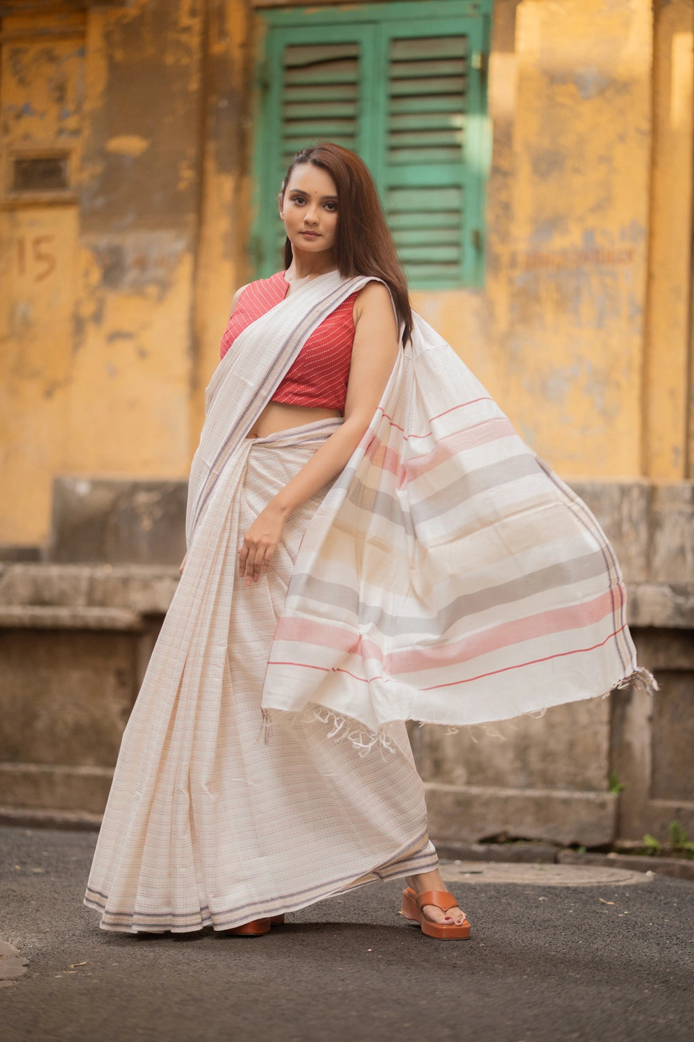 Handloom White Multi Colour Pure Cotton Kantha Stripes Saree