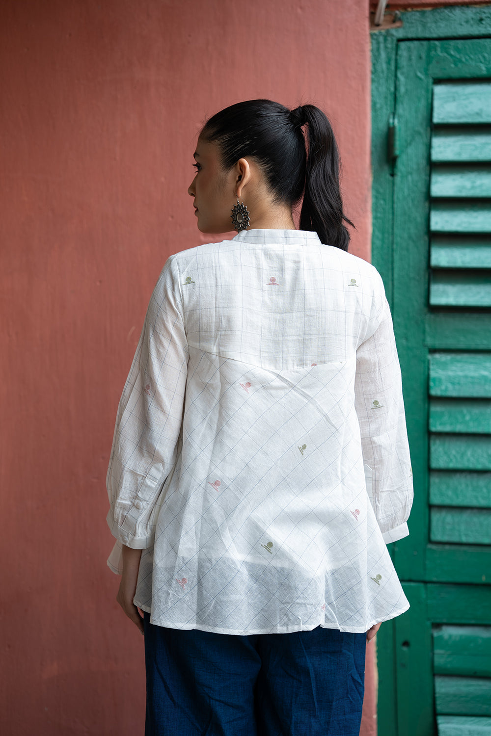 Off-White Handwoven Pure Cotton Jamdani Top