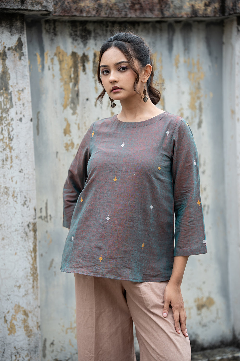 Brown Duo Tone Jamdani Hand-Woven Top