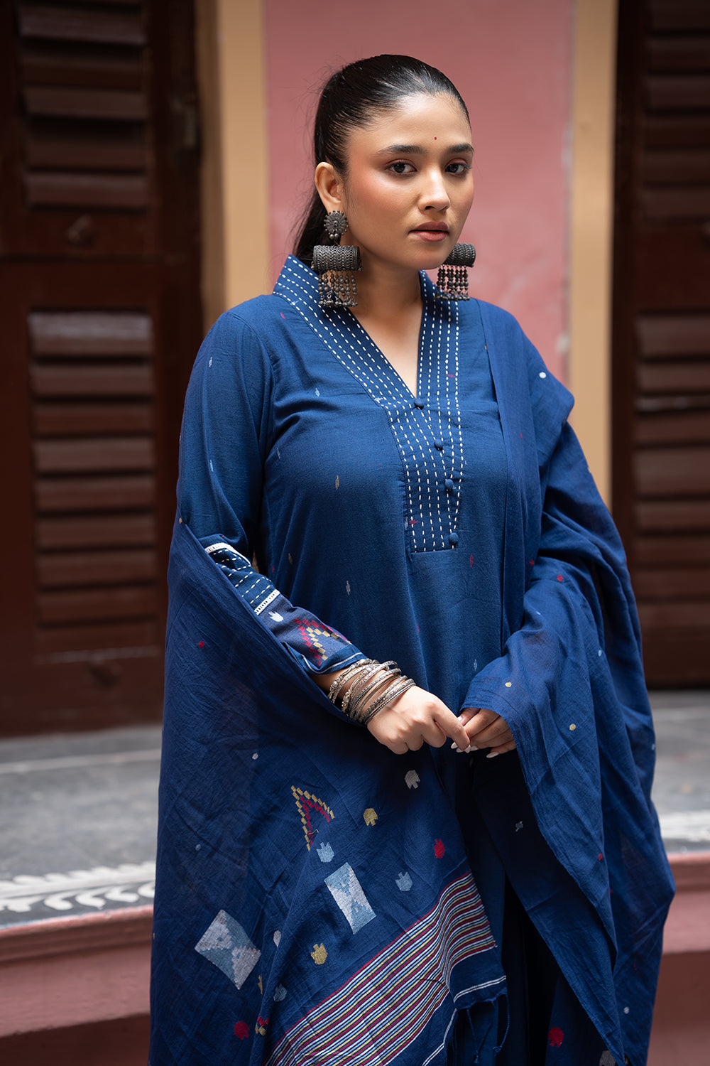 Blue Handwoven Jamdani Cotton Kurta Set With Dupatta
