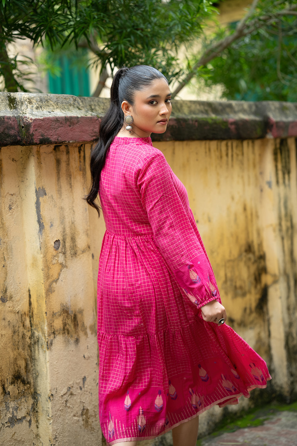 Gulnaar Pink Khadi Jamdani Handwoven Pure Cotton Dress