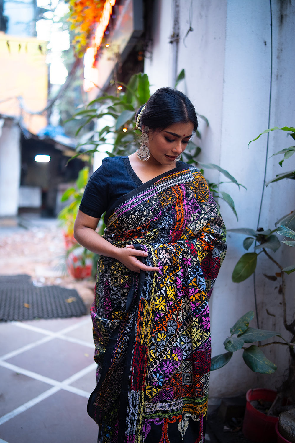 Handloom Black Pure Silk Kantha Saree