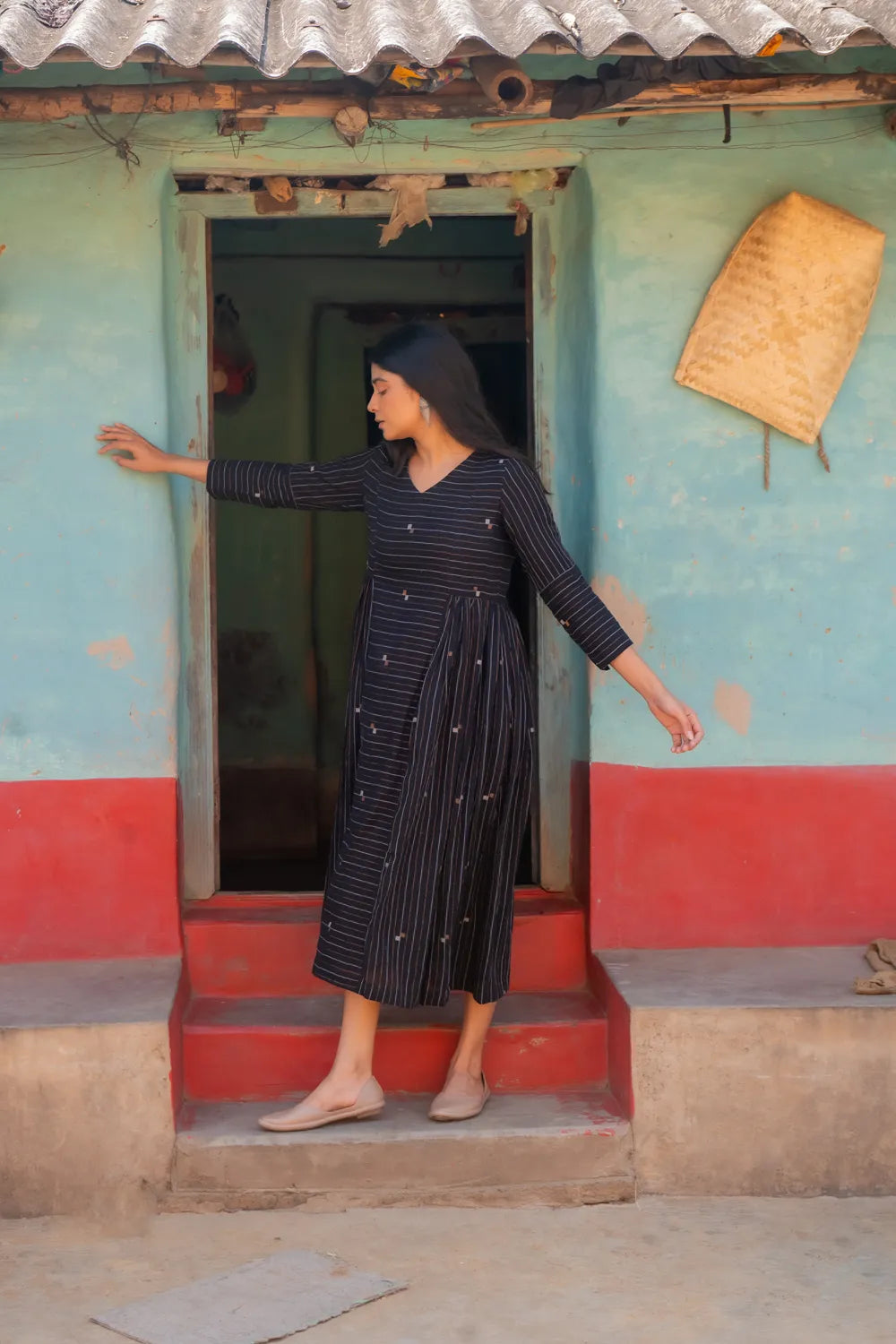 Shimmer Black Handwoven Cotton Jamdani Dress