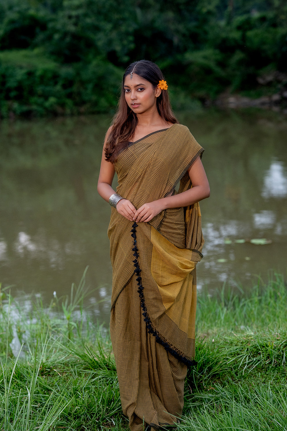 Handloom Olive Green Check Mul Cotton Saree