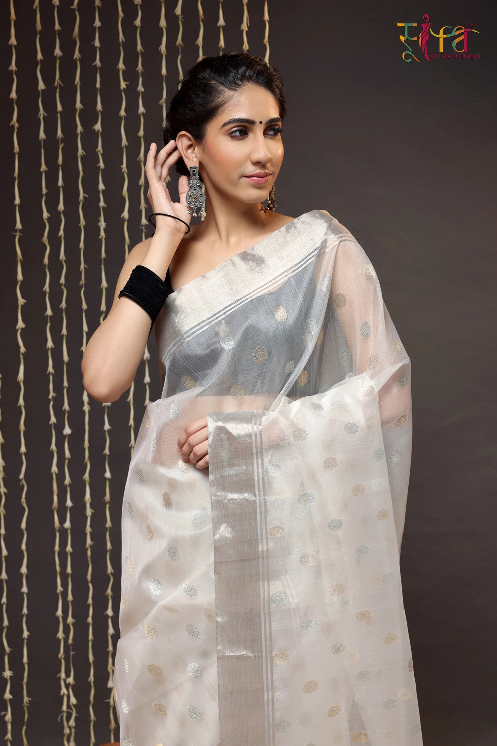 Buy White Chiffon V Neck Zaynab Saree With Blouse For Women by Rabani &  Rakha Online at Aza Fashions.