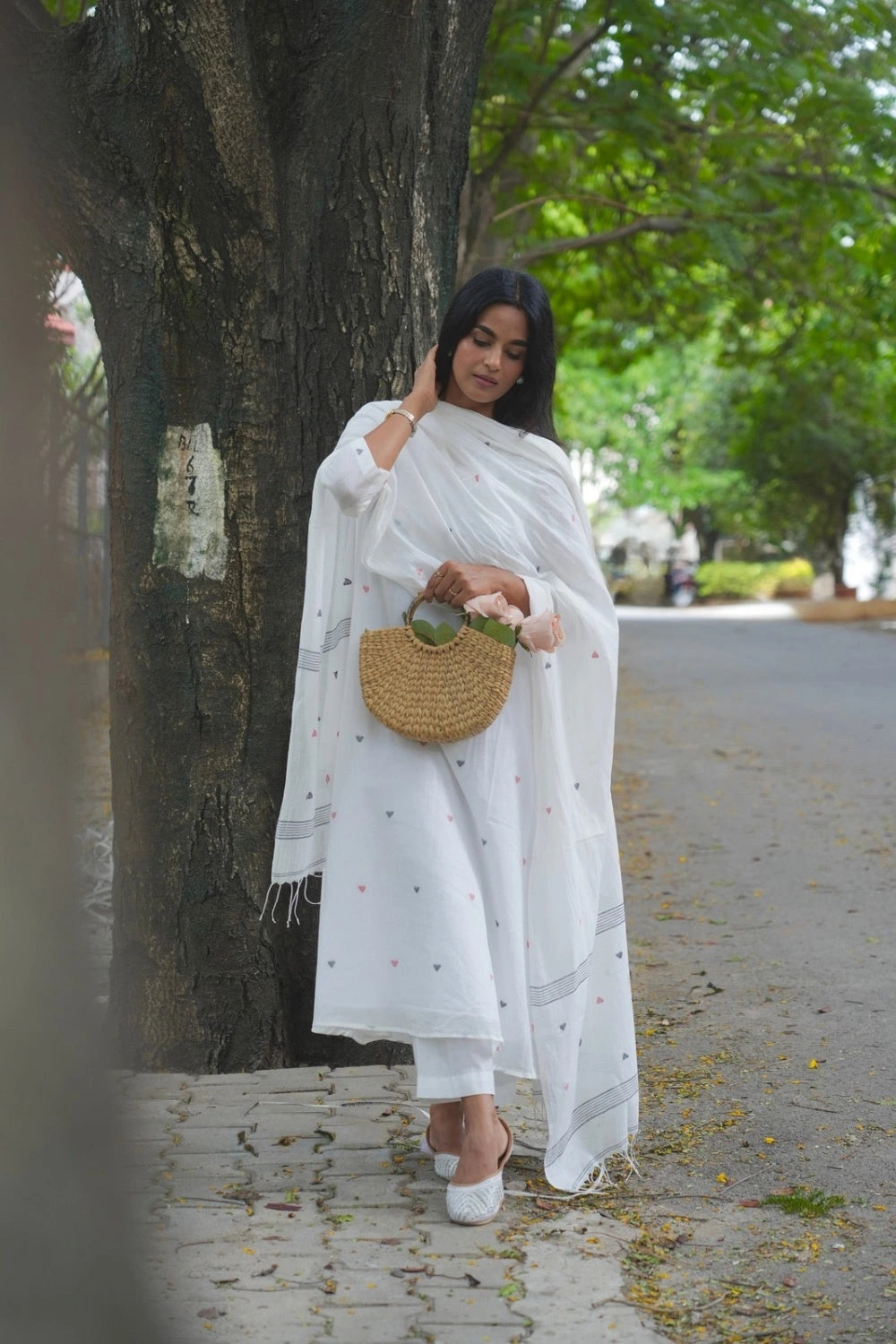Handloom White Pure Cotton Heart Shape Jamdani Kurta Set With Dupatta
