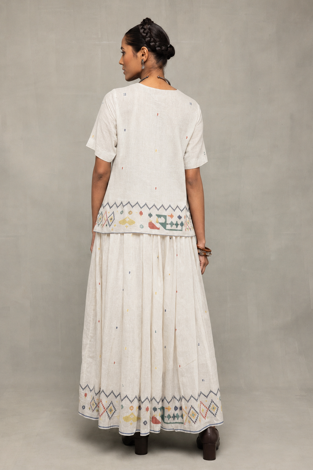 Off-White Folk Motif Jamdani Skord Set