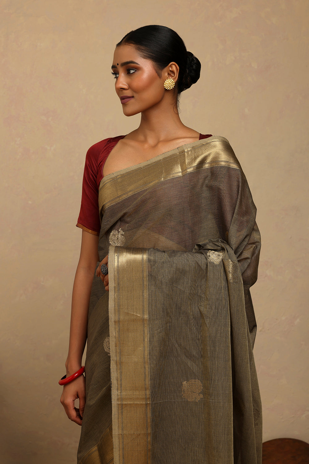Handloom Warm Grey Kanchi Cotton Saree with Gold Zari Border