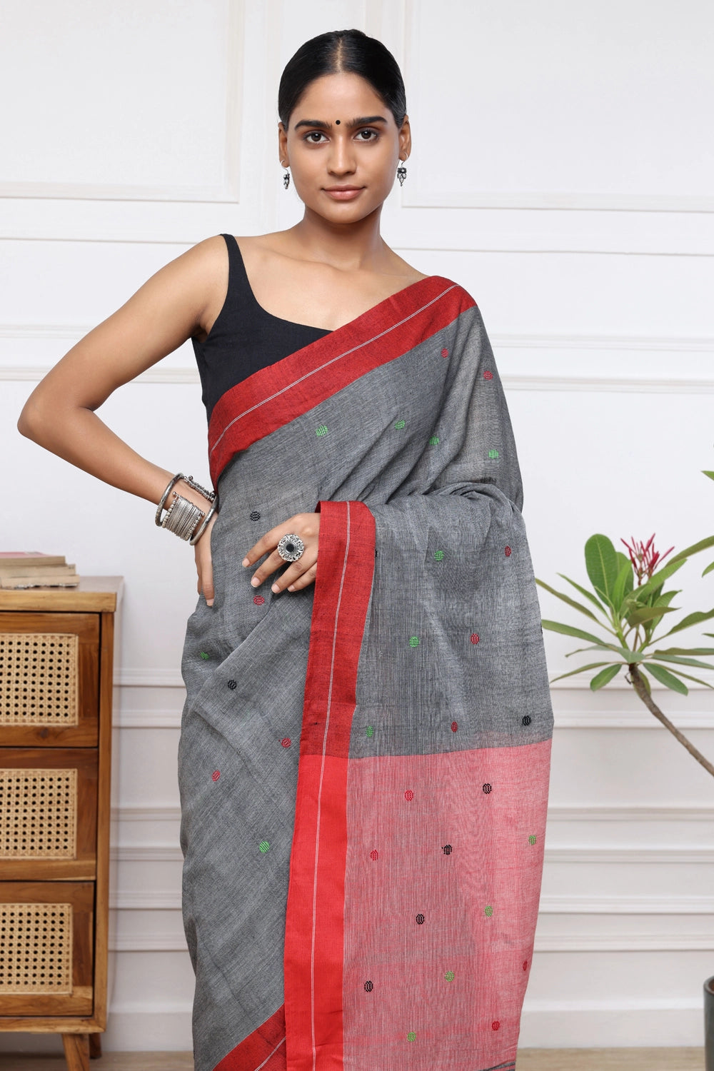 Handloom Grey Pure Cotton Jamdani with Poka Dot Motifs