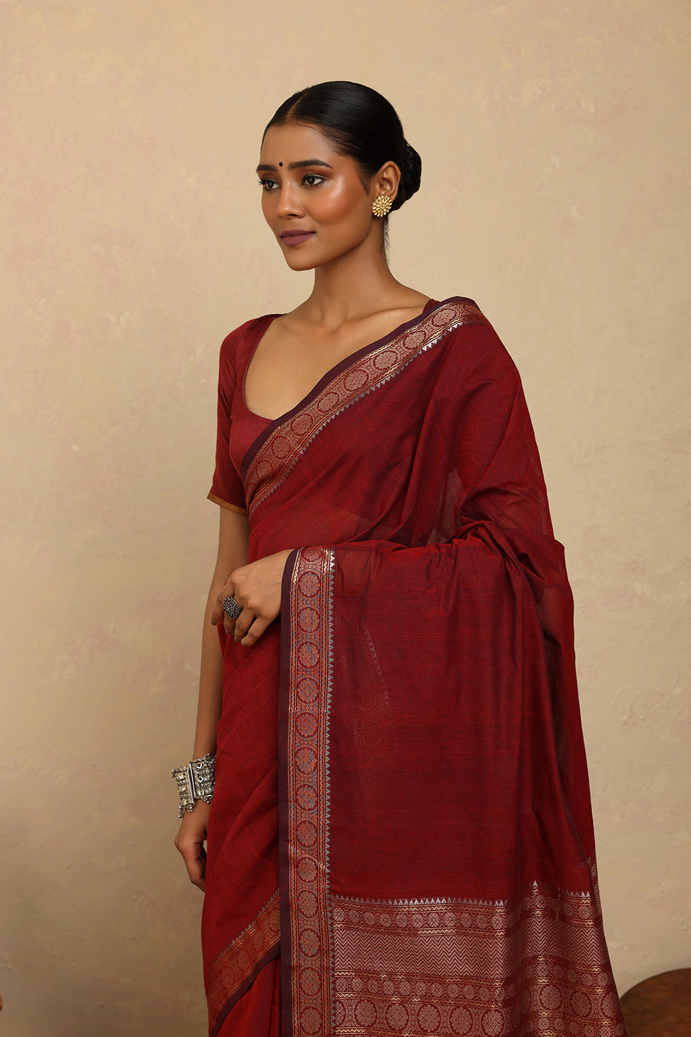 Handloom Maroon Silver Zari Motifs Kanchi Cotton Saree