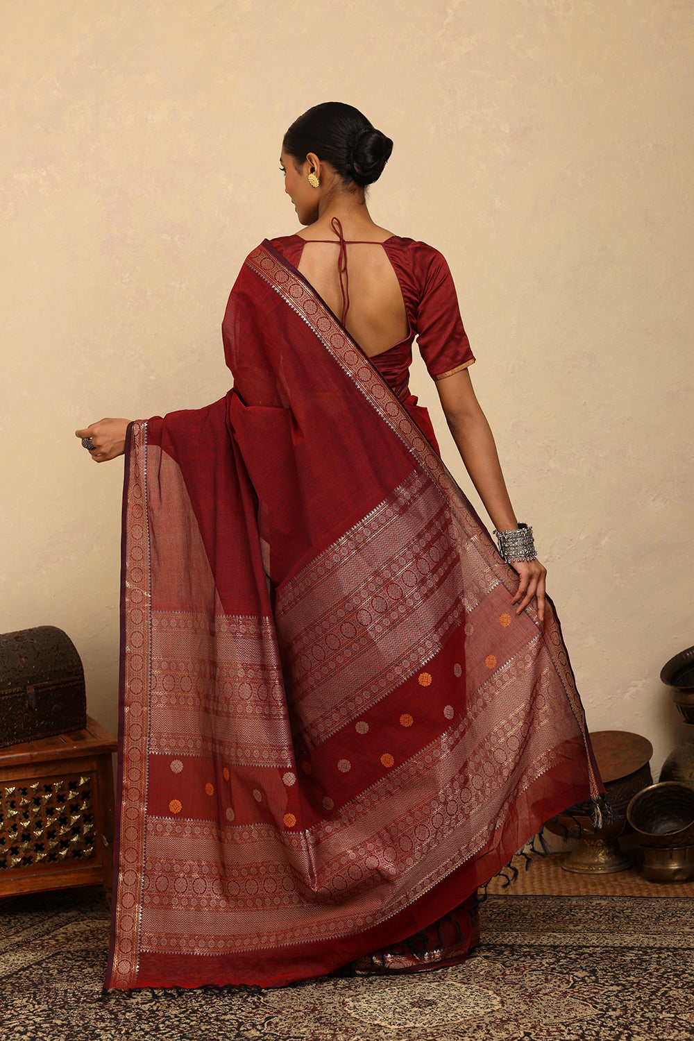 Handloom Maroon Silver Zari Motifs Kanchi Cotton Saree