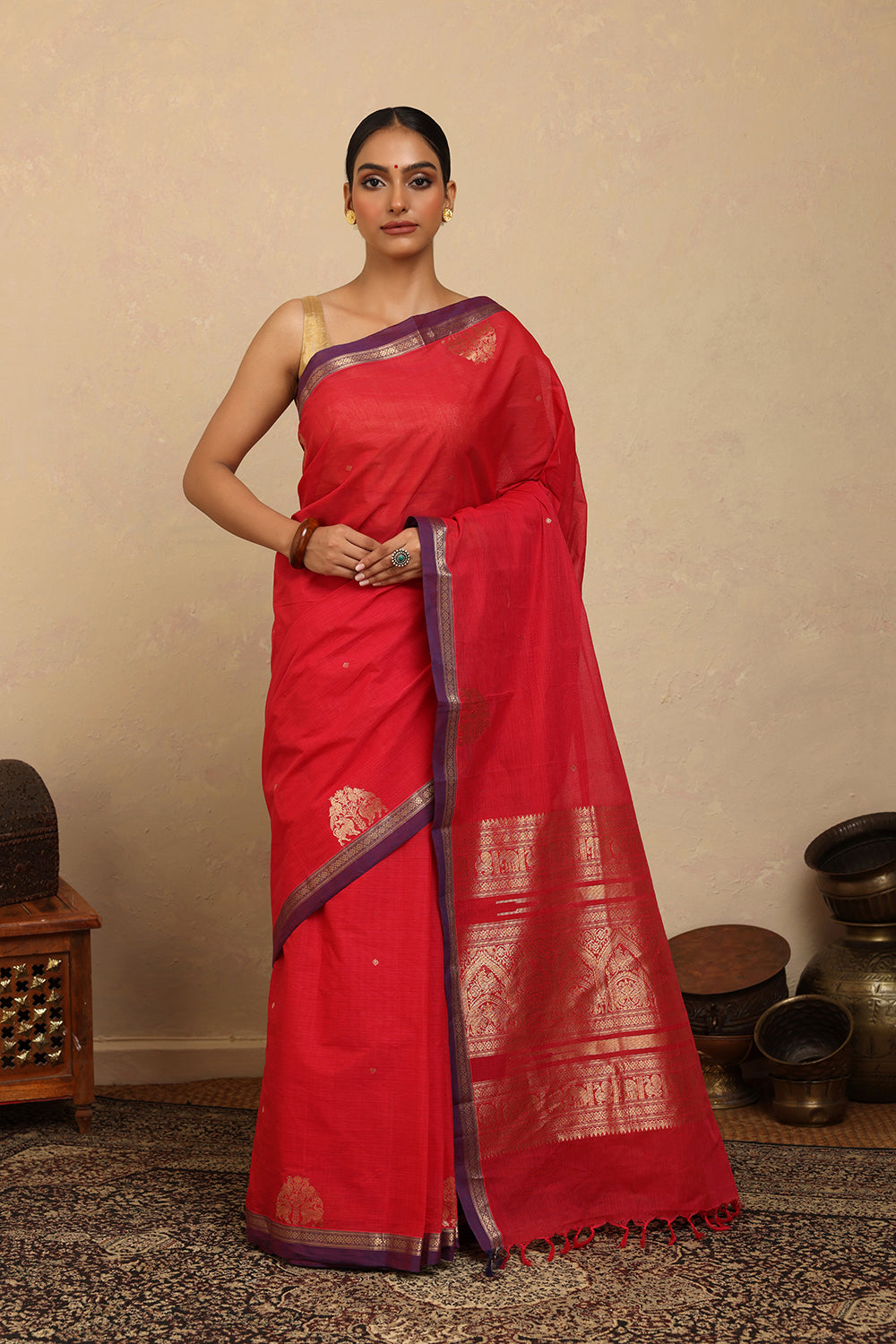 Handloom Red Gold Zari Motifs Kanchi Cotton Saree