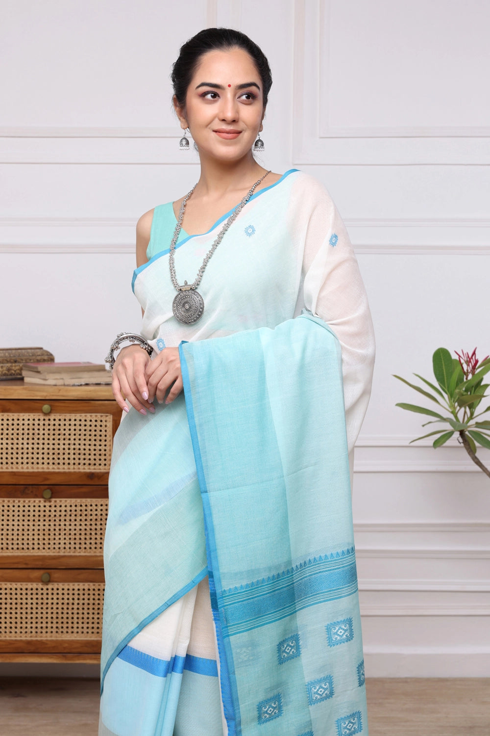 Handloom White & Blue Soft Cotton Jamdani with Box Motifs