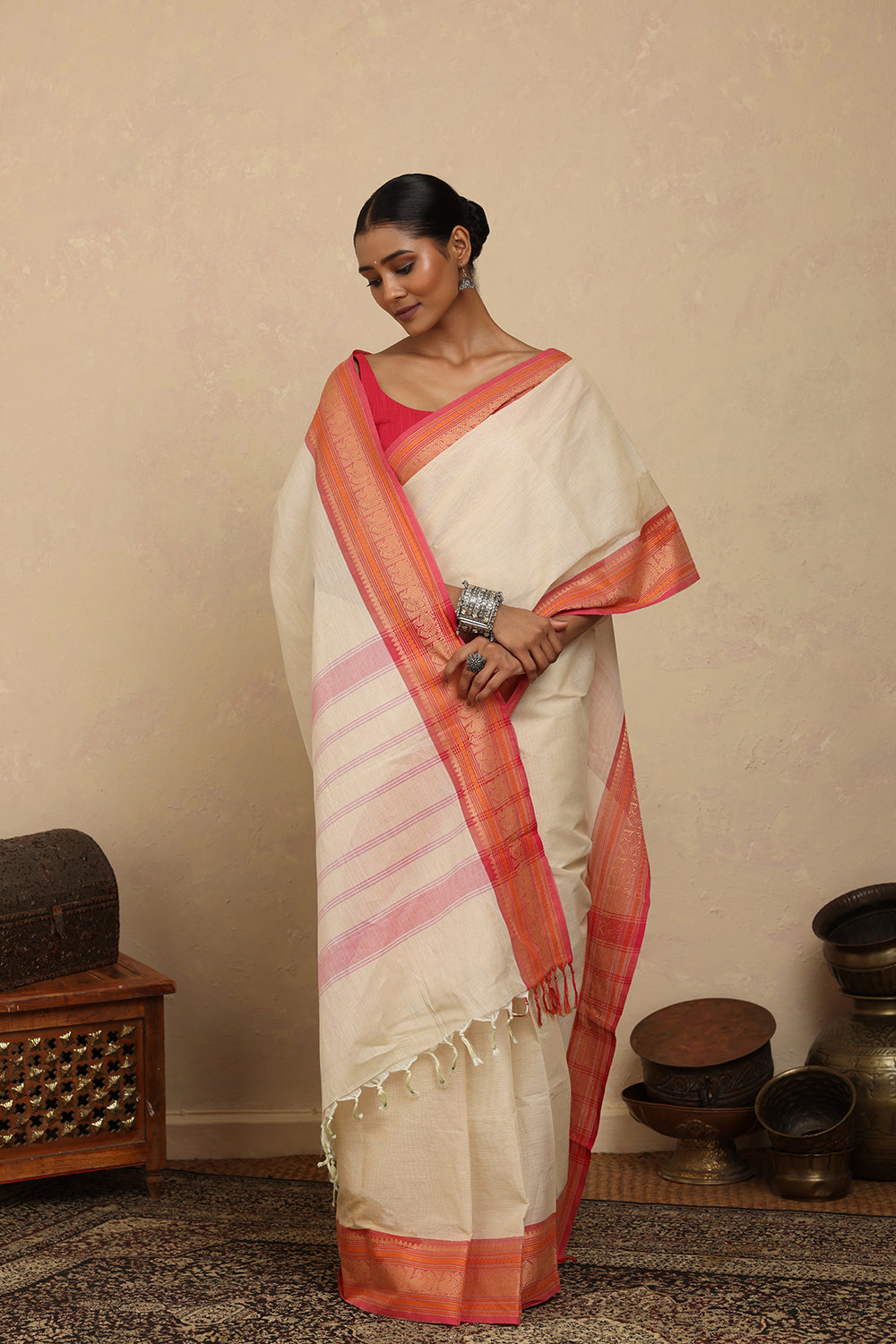 Handloom Off White Kanchi Cotton Saree with Woven Pink  Border
