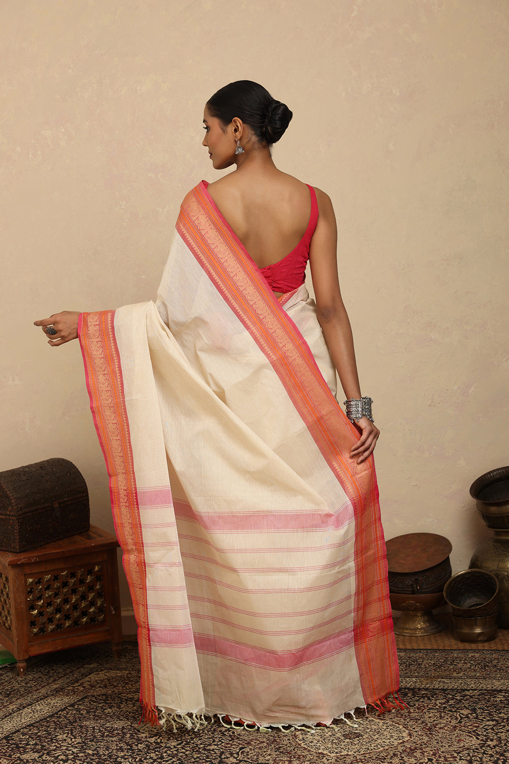 Handloom Off White Kanchi Cotton Saree with Woven Pink  Border