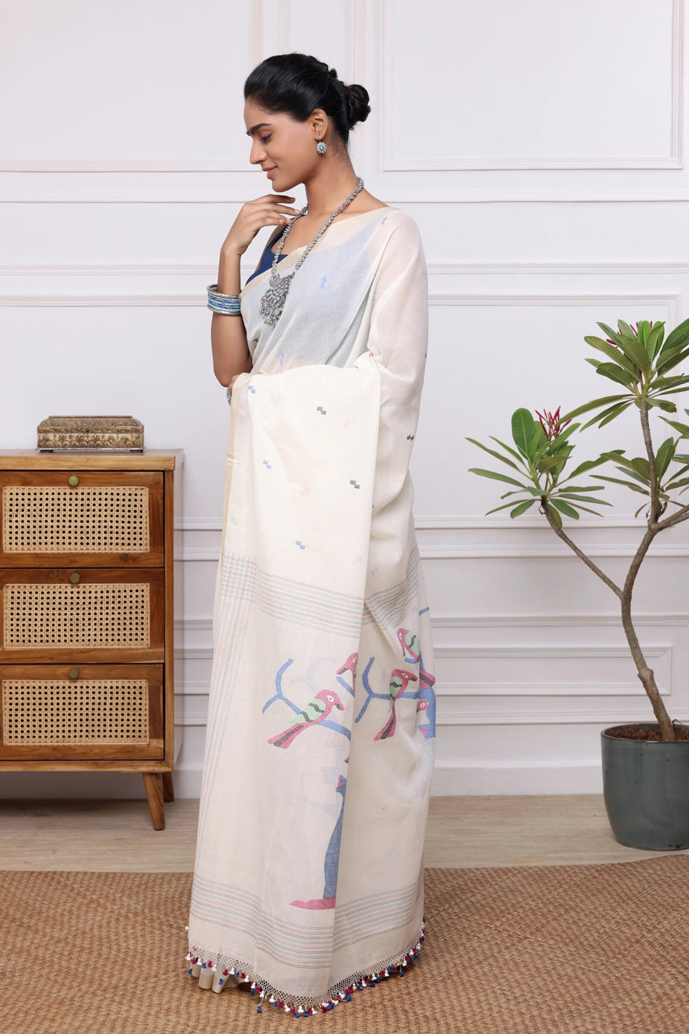 Handloom Off White Soft Cotton Jamdani with Bird Motifs