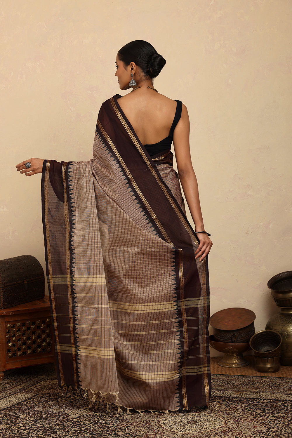 Handloom Brown Checks Kanchi Cotton Saree with Brown Border