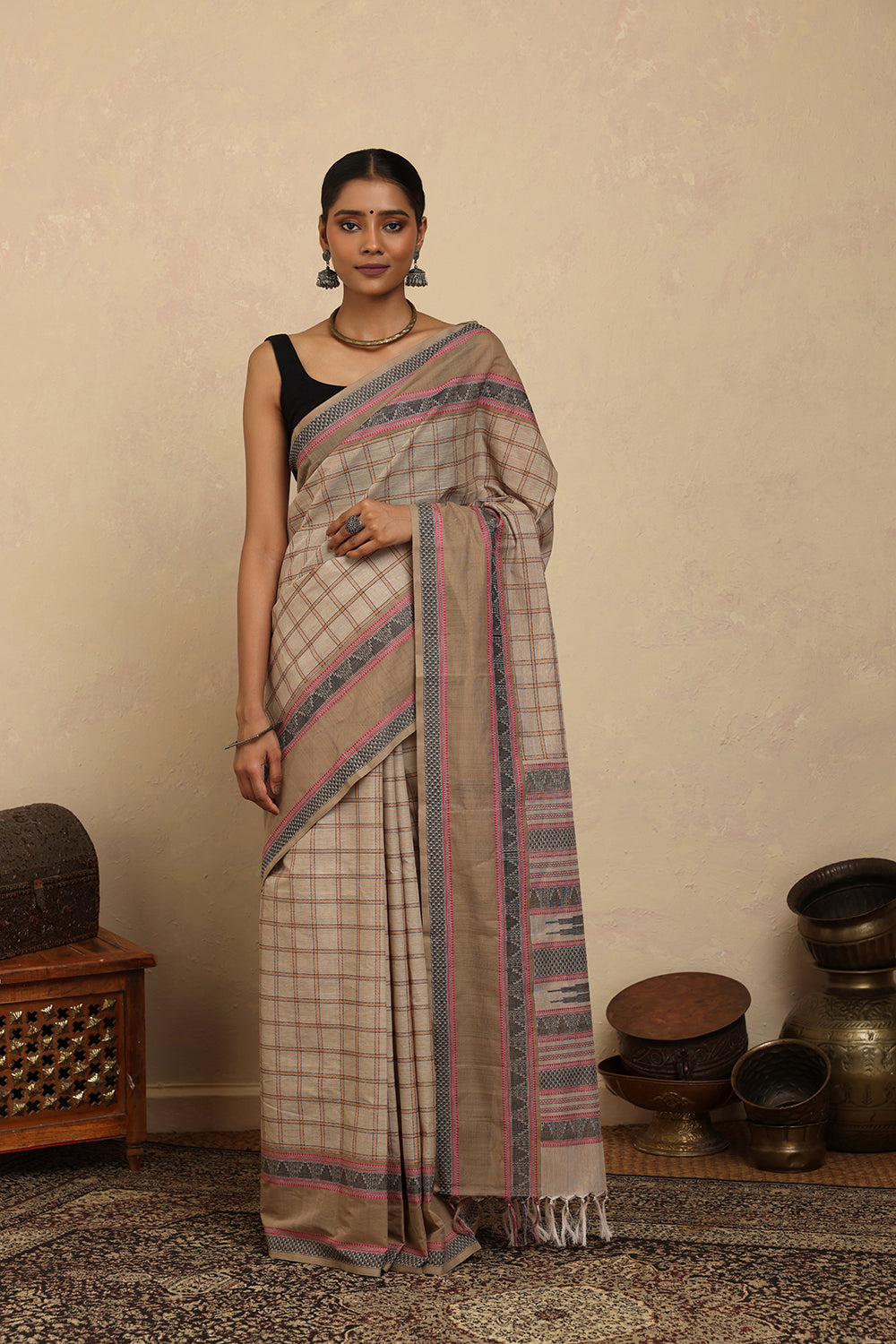 Handloom Beige Checks Kanchi Cotton Saree With Border