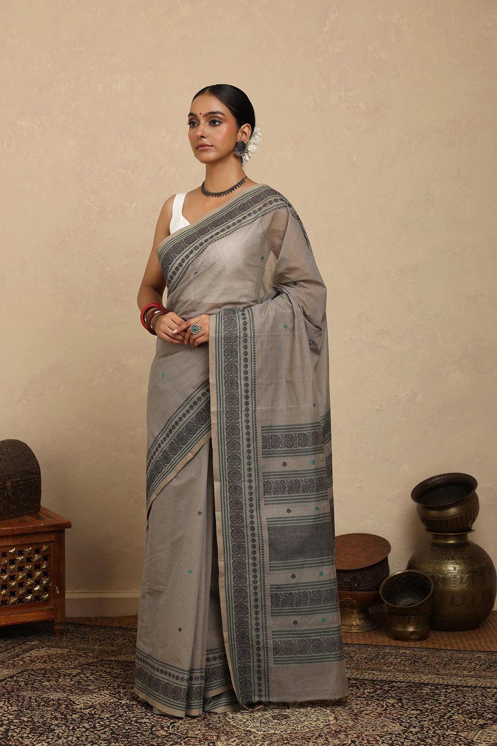 Handloom Ash Grey Kanchi Cotton Saree