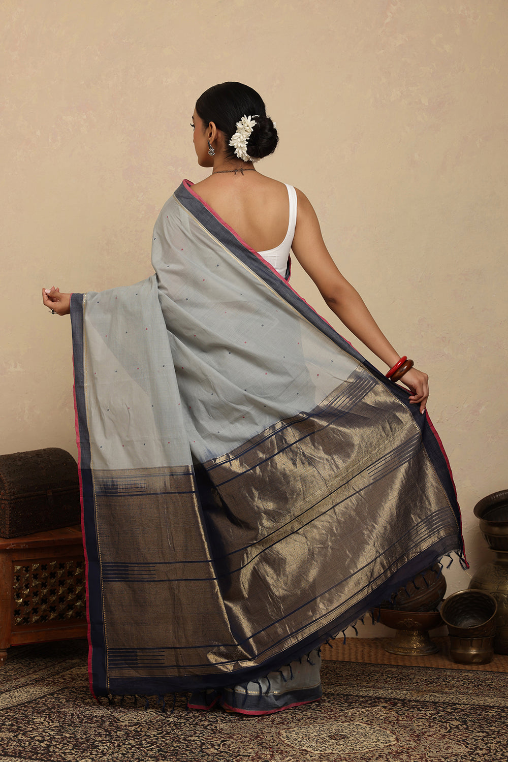 Handloom Soft Grey Kanchi Cotton Saree