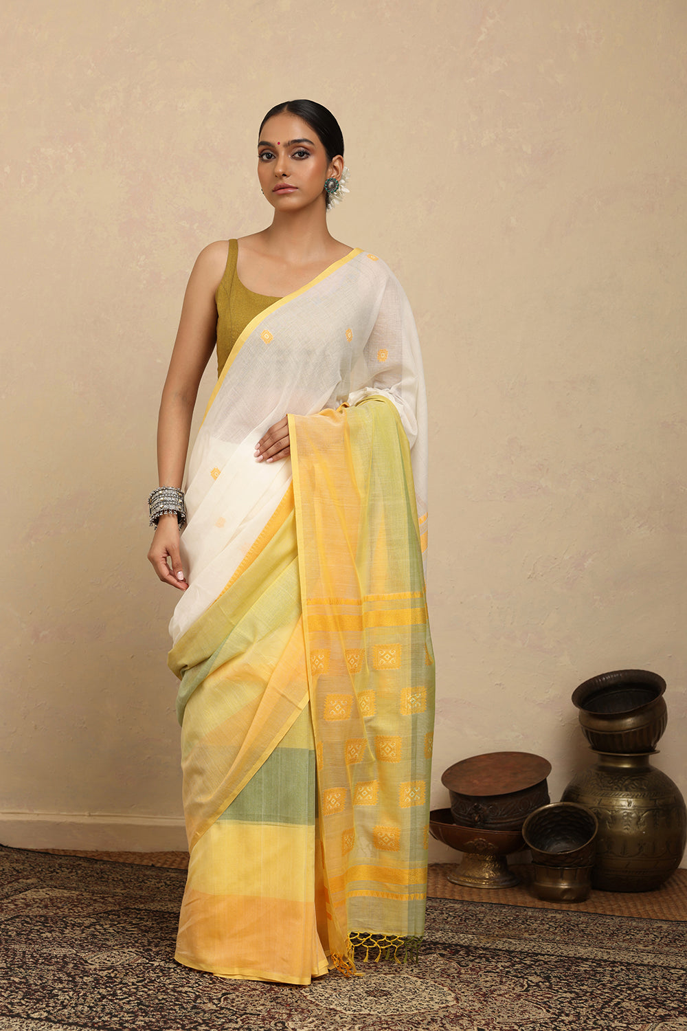Handloom White and Yellow Pure Cotton Jamdani Saree