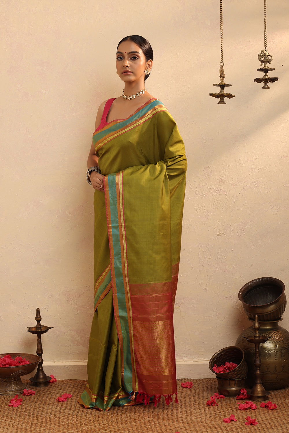 Handloom Green Pure Silk Kanchi Contemporary Saree