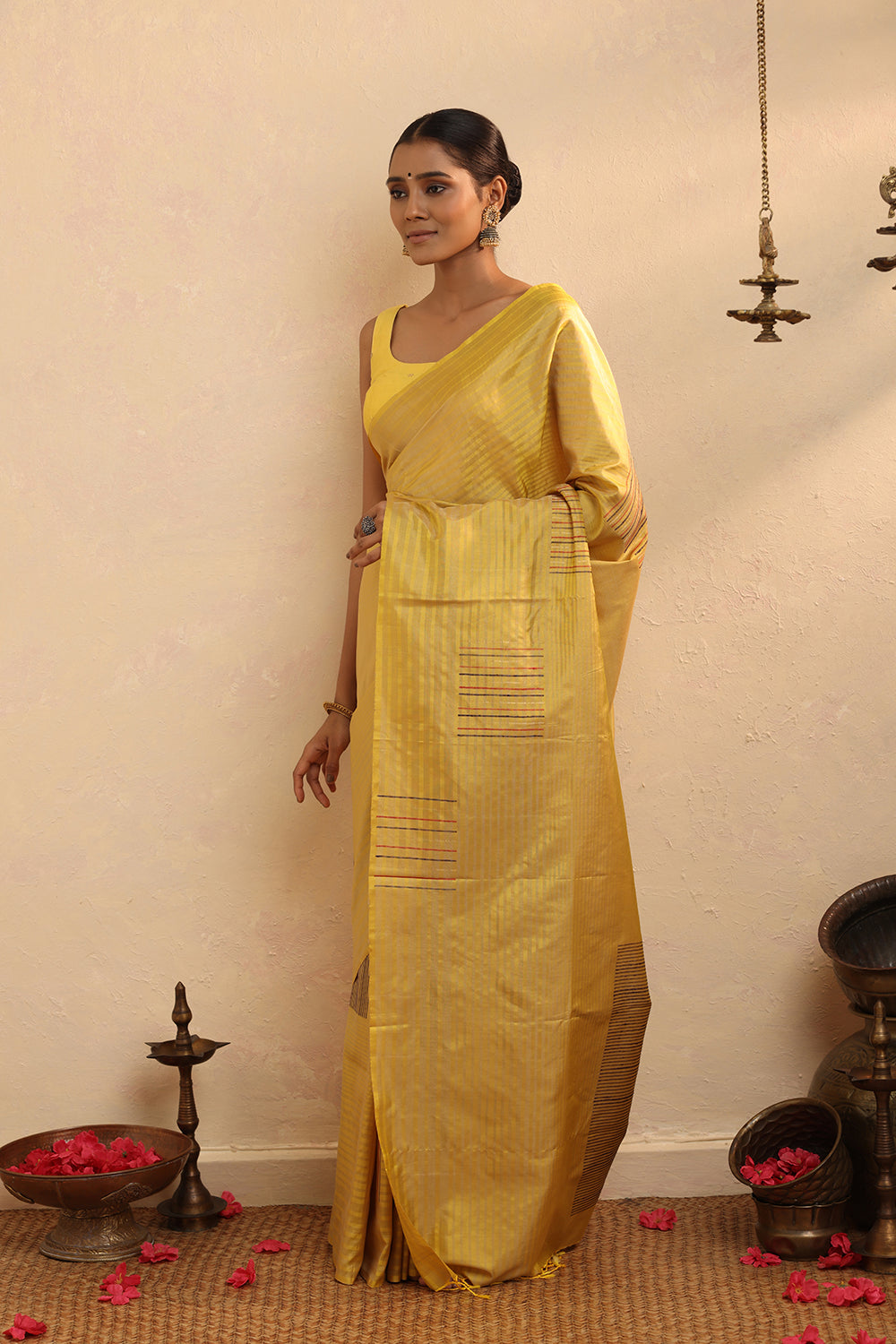 Handloom Yellow Pure Silk Kanchi Contemporary Saree
