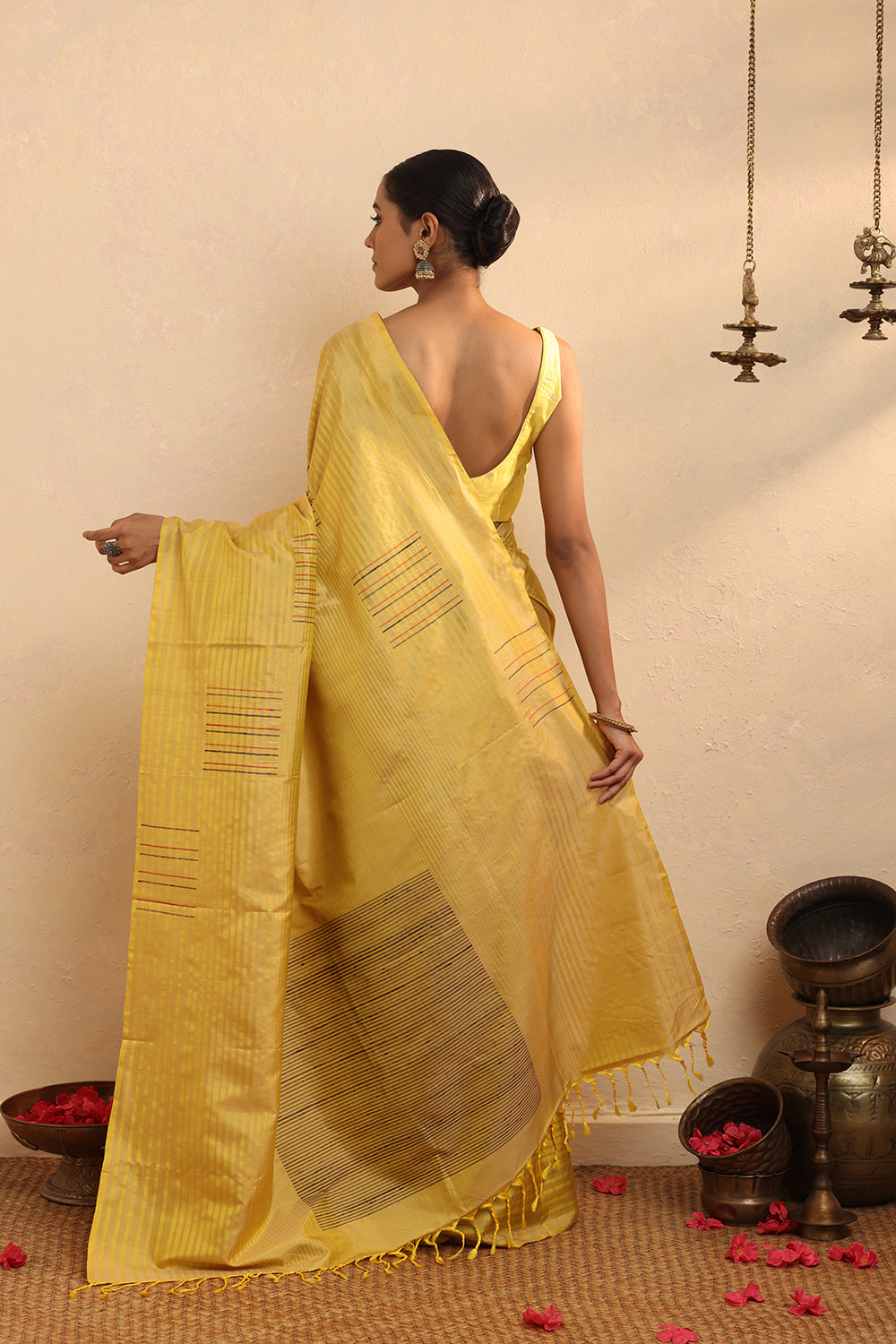 Handloom Yellow Pure Silk Kanchi Contemporary Saree