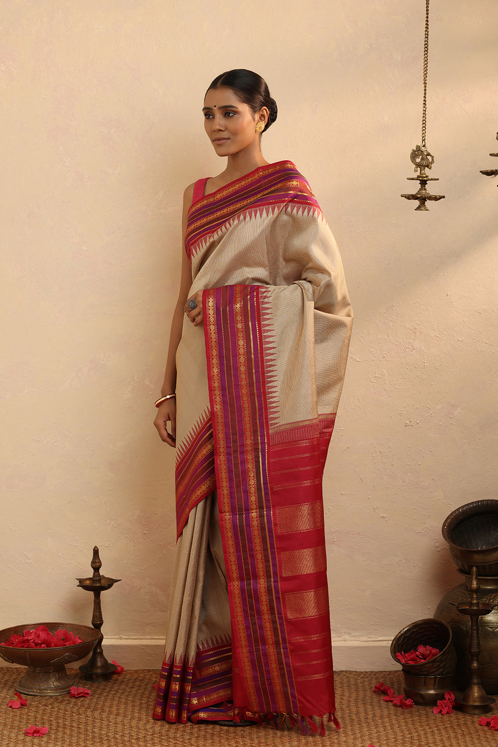 Handloom Cream Checks Pure Silk  Kanchi Contemporary Saree