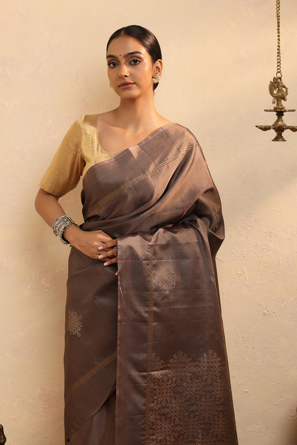Handloom Brown Zari Pure Silk  Kanchi Contemporary Saree