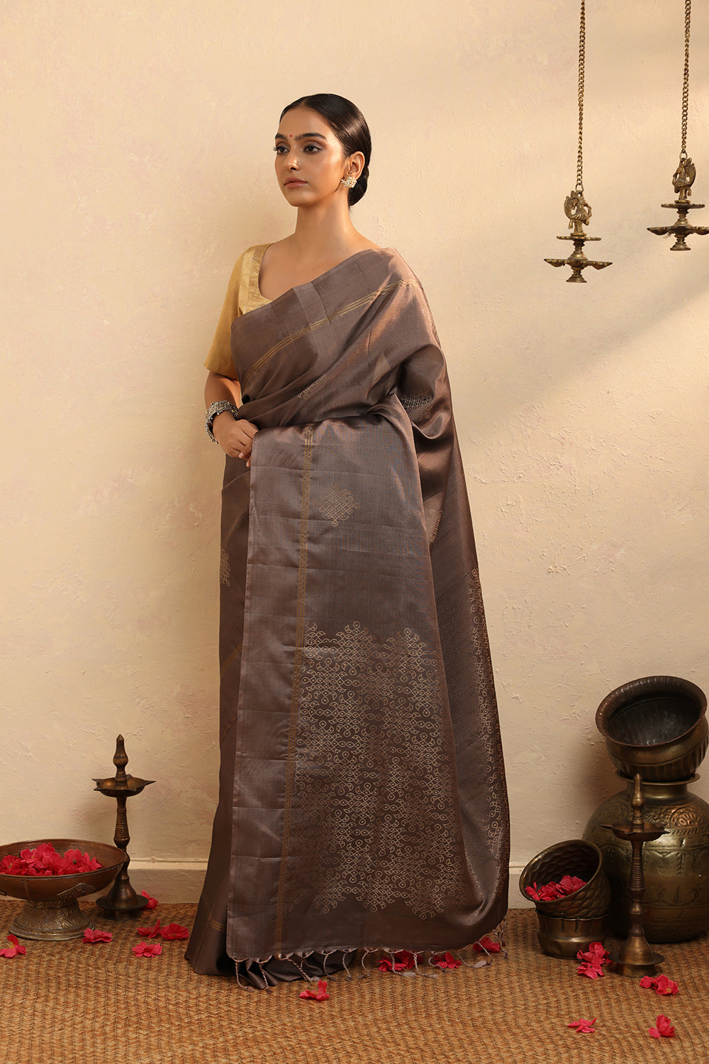 Handloom Brown Zari Pure Silk  Kanchi Contemporary Saree