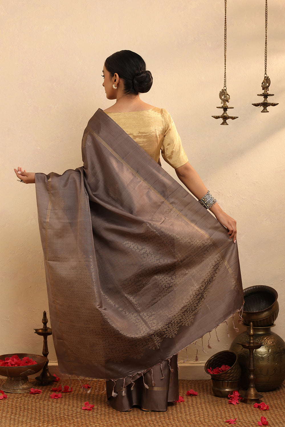 Handloom Brown Zari Pure Silk  Kanchi Contemporary Saree