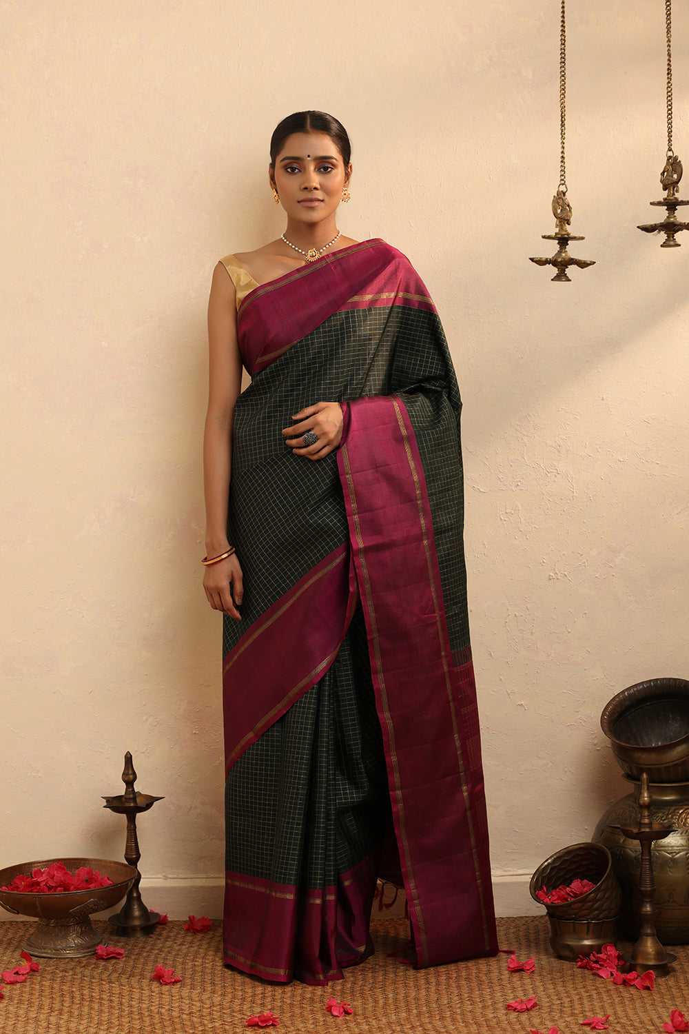 Handloom Dark Green Checks Pure Silk  Kanchi Contemporary Saree