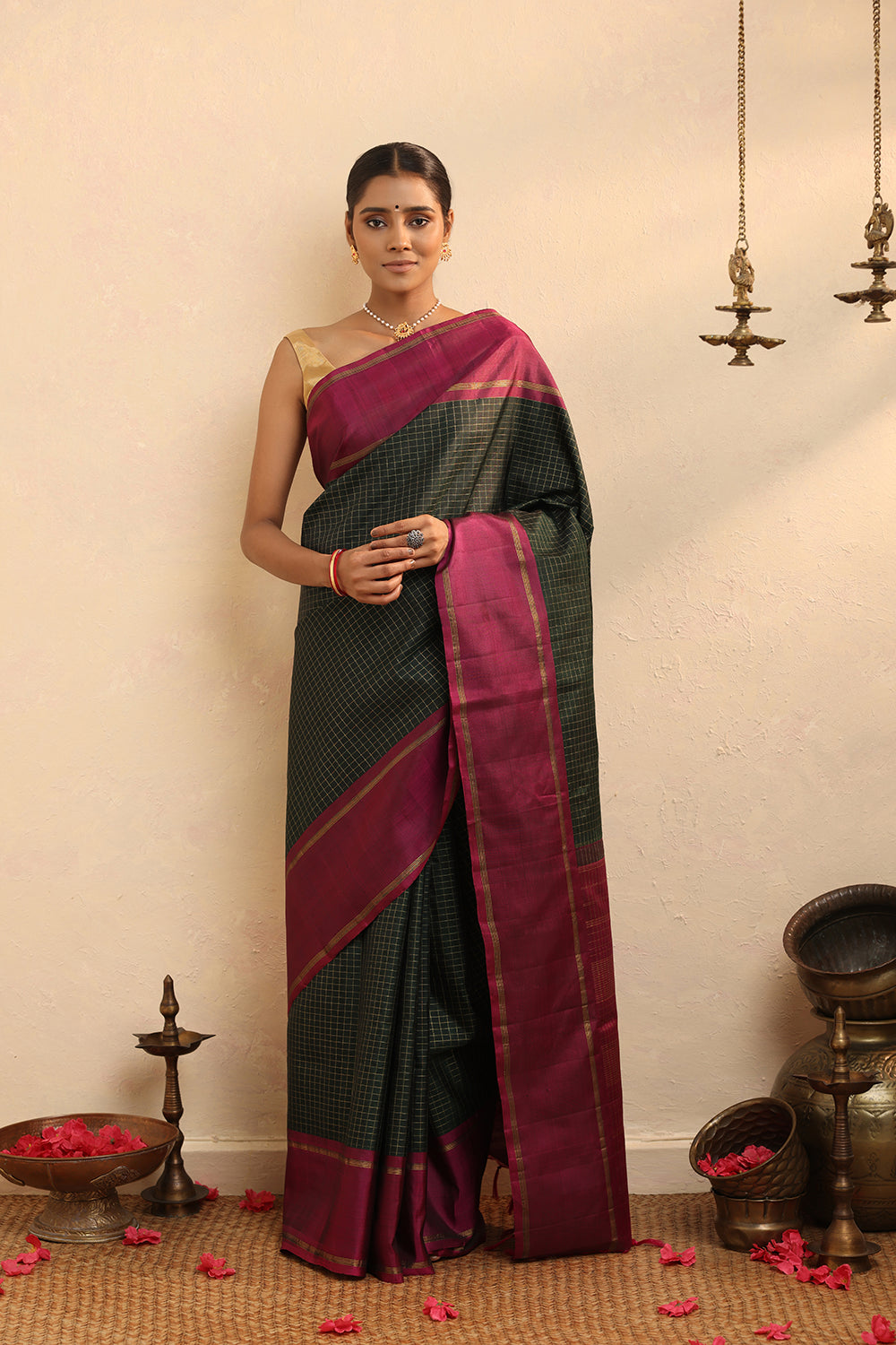 Handloom Dark Green Checks Pure Silk  Kanchi Contemporary Saree