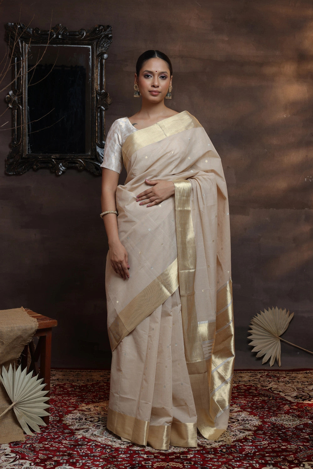 Kerala cotton kasavu saree in Lucknow at best price by Sri Amman Sarees -  Justdial