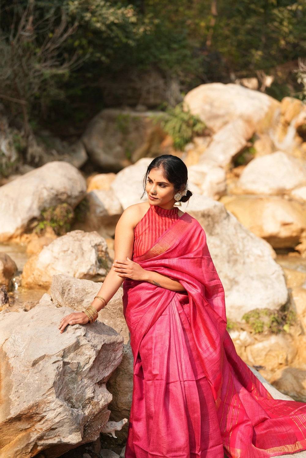 Rust Pure Raw Silk Saree With Hand Painted Kalamkari Pallu & Mirror Wo –  Sujatra
